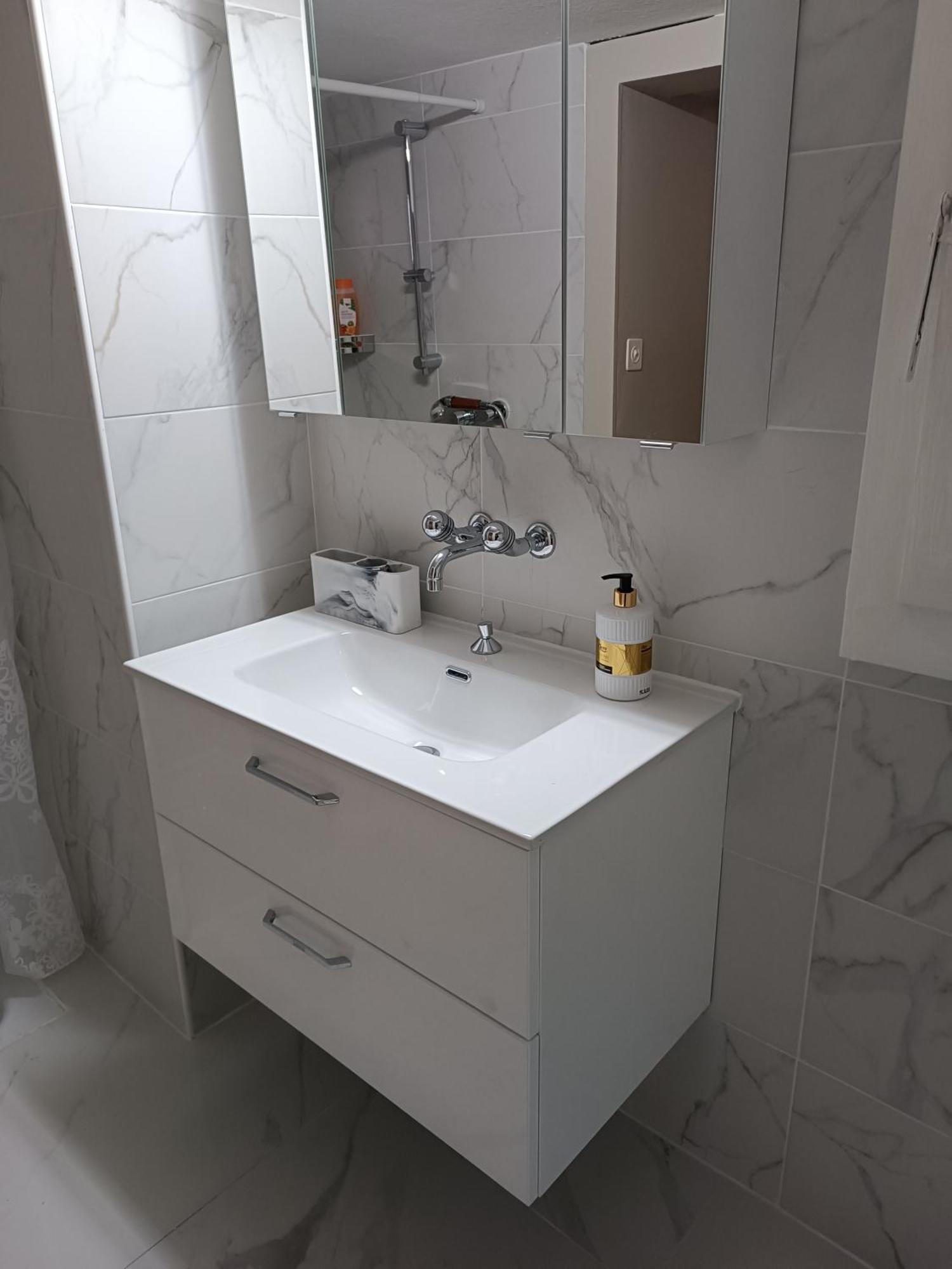 Apartment Jolie อินเทอร์ลาเคน ภายนอก รูปภาพ
